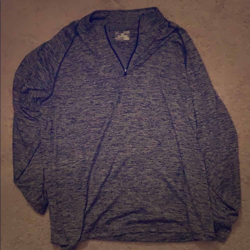 Under Armour loose heat gear zip up never worn.